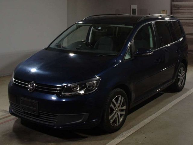 5010 Volkswagen Golf touran 1TCTH 2014 г. (TAA Chubu)